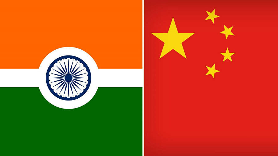 Hindistan ve Çin bayrağı