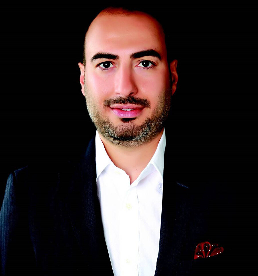 Dr. Mehmet Akif Soysal.