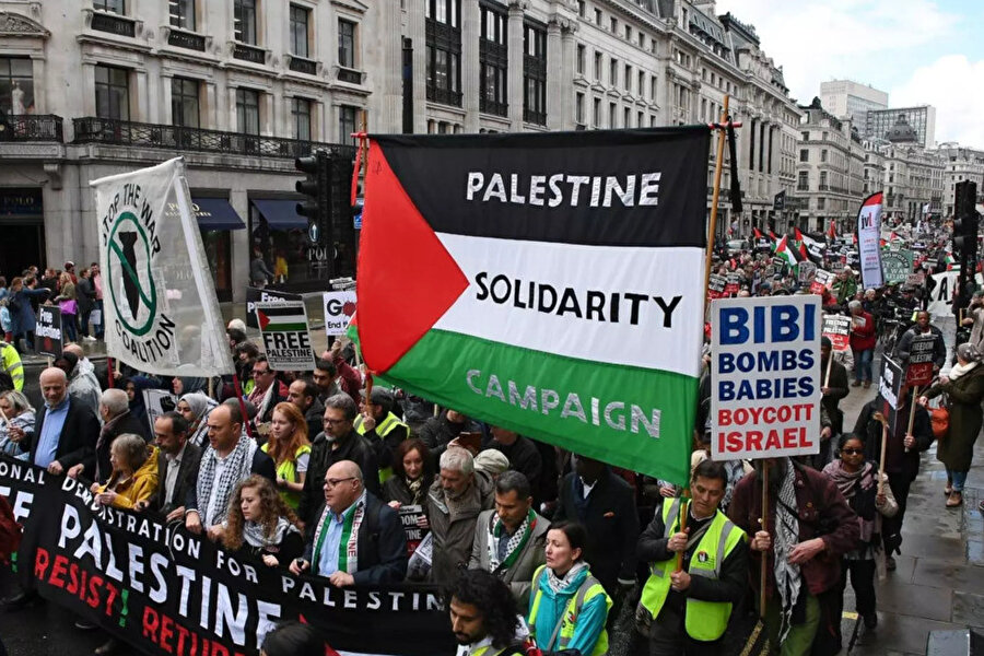 BDS, İsrail'e karşı boykotları, yatırımların geri çekilmesini ve ekonomik yaptırımları teşvik eden bir harekettir. 