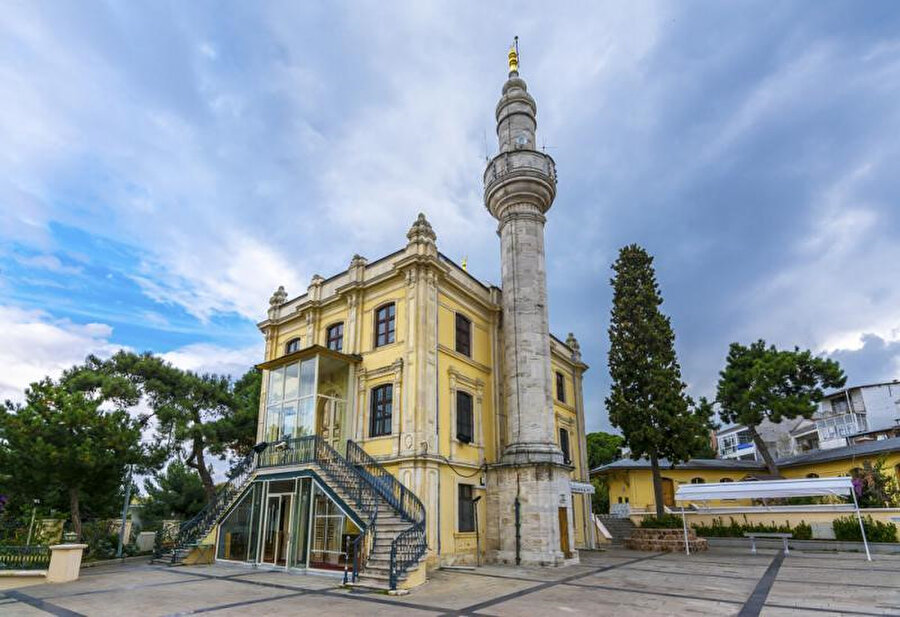 Hamidiye Camii.
