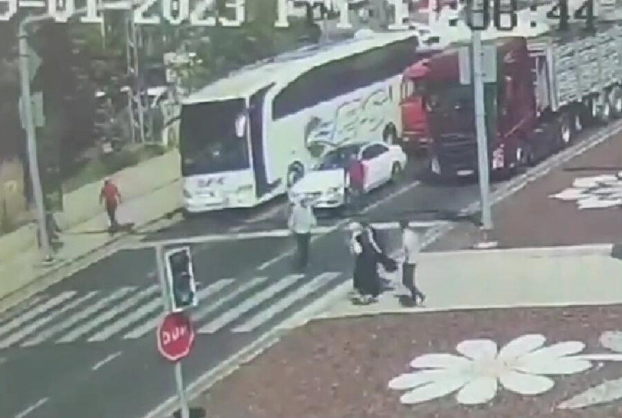 Bankadan para çekenleri GPS ile takip edip gasbeden çete çökertildi