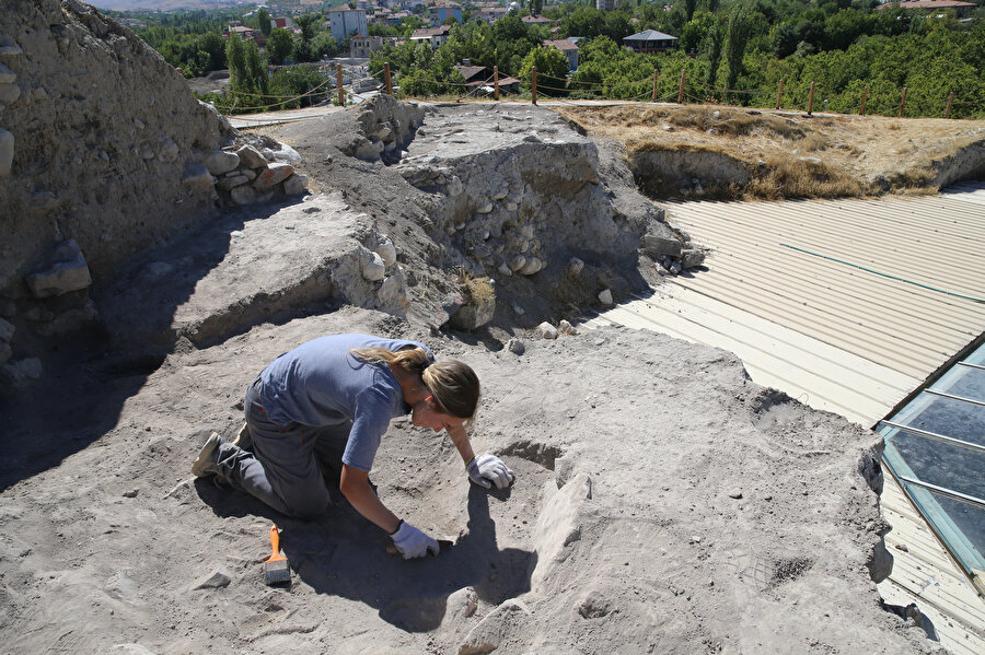 Arslantepe Höyüğü'nde Orta Tunç dönemine ait çalışma alanı bulundu