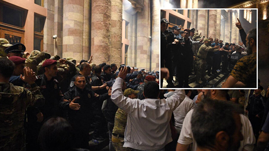 Ermenistan Hükümet Binası