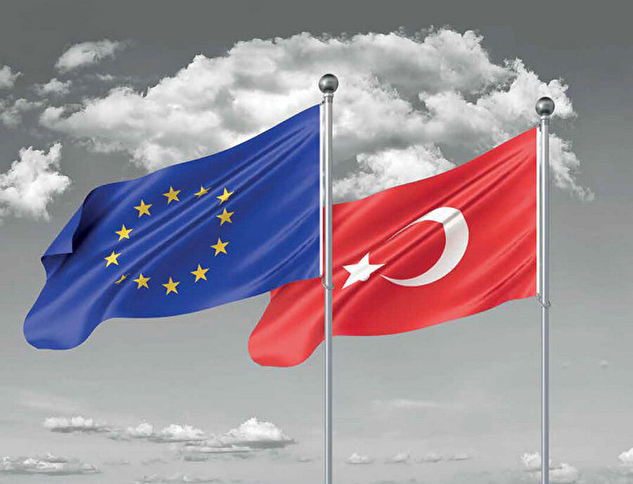 İsveç, Türkiye’nin AB üyeliği, Gümrük Birliği’nin güncellenmesi ve vize serbestisi konusunda Türkiye’ye destek vereceğini açıkladı.