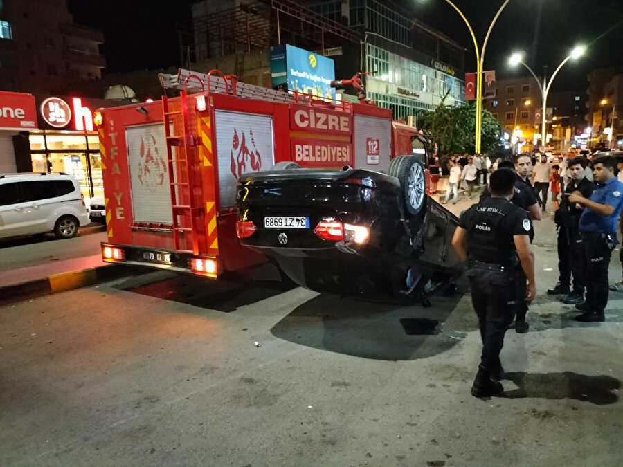 Şırnak'ta iki araç kafa kafaya çarpıştı: 5 yaralı