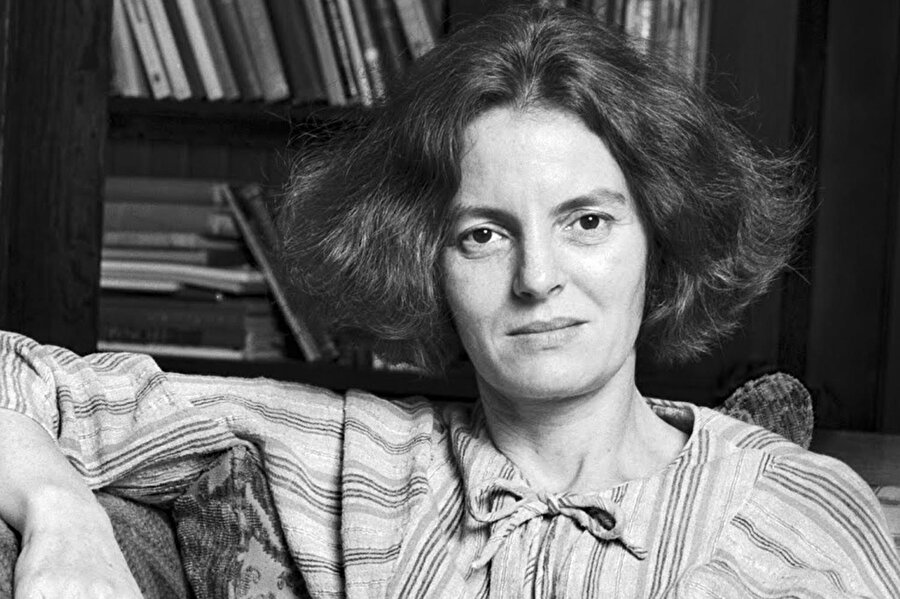 Denise Scott Brown.