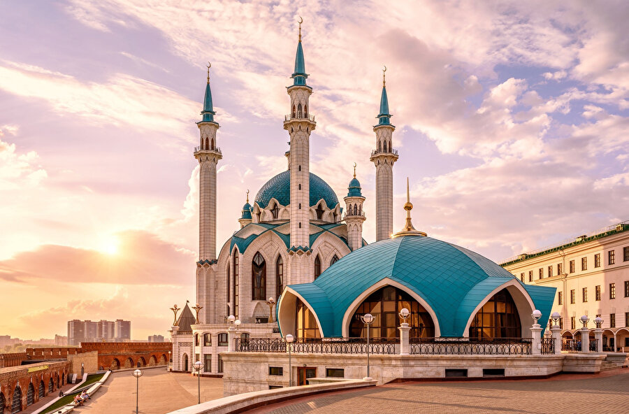 Kul Şerif Camii.