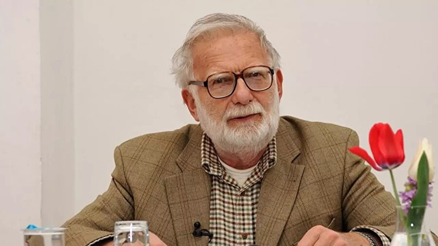 Türk yazar ve emekli öğretim üyesi.