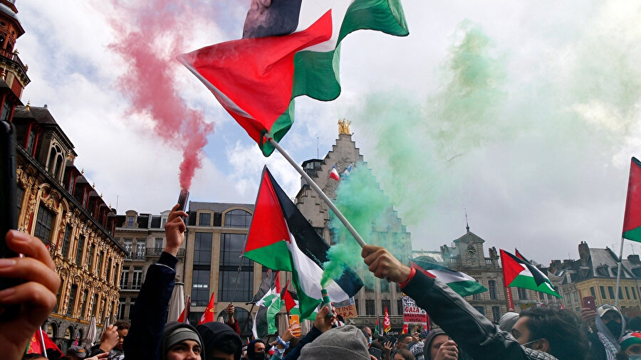 Filistin davası, Avrupa ülkelerinde resmî olarak karşılık bulmasa bile halkların destek gösterileriyle yaşatılmaya devam ediyor.