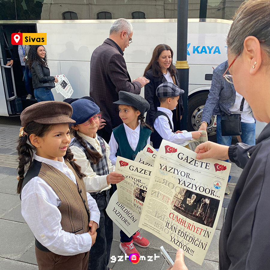 Yazıyor, Cumhuriyet'in ilan edileceği yazıyor 🇹🇷