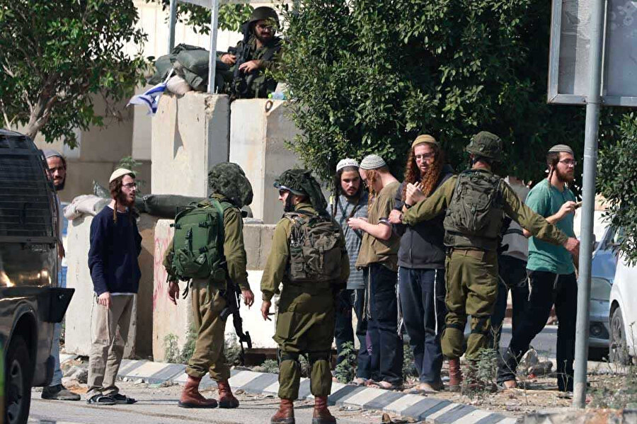 7 Ekim'den bu yana işgal altındaki Batı Şeria ve Kudüs'te, İsrail güçleri ile Yahudi yerleşimciler, 163 Filistinliyi öldürdü.