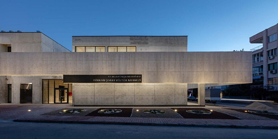 Türkan Şoray Kültür Merkezi.