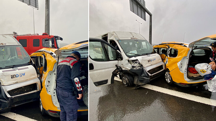 Kocaeli'de işçi servisiyle taksi çarpıştı: Çok sayıda yaralı var