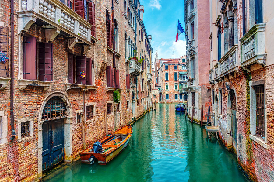 Sular Şehri olarak bilinen Venedik’e uğramazsanız İtalya geziniz tamamlanmadı demektir. 