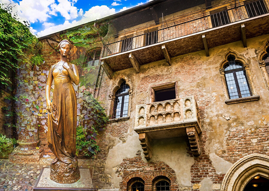  Verona şehri ve Juliet'in yaşadığı ev dünyanın dört bir yanından gelen turistlerin akınına uğruyor. 