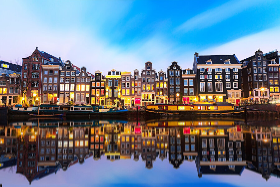 Doğal güzellikleri ve biyoçeşitliliği ile insanları kendine hayran bırakan Hollanda’da ılıman okyanus ikliminin etkileri görülüyor.
