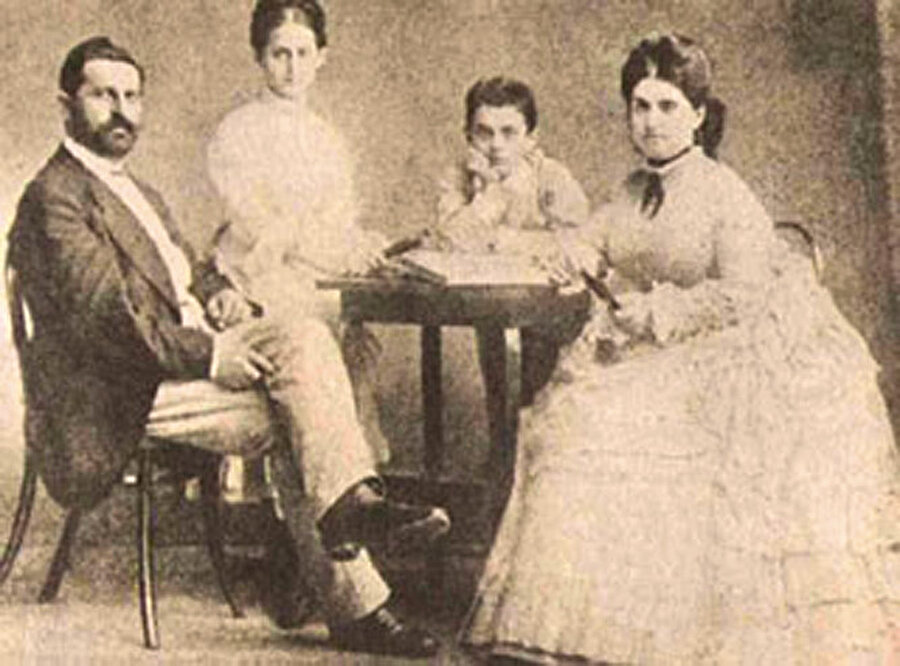 Herzl ailesi Budapeşte'de iken