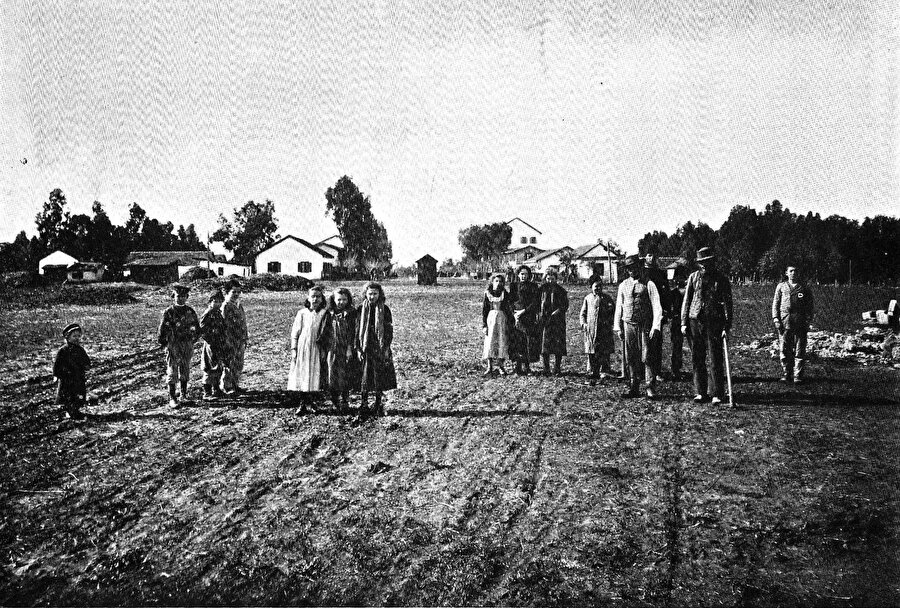 Mazkeret Batya 1899
