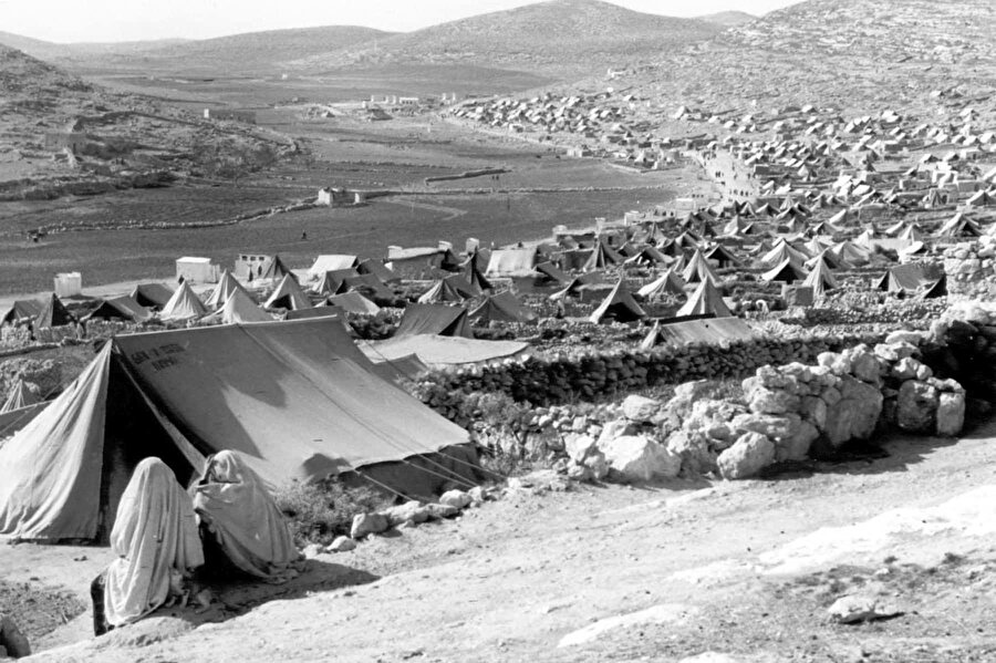 Filistinli mültecilerin göç ettirildikten sonraki ilk evleri böyle gözüküyordu.