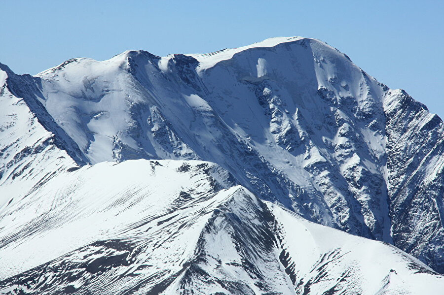 Şahdağ Millî Parkı.