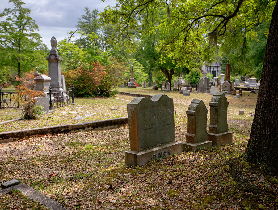 Ömer İbni Said'in mezarı, Bladen County'deki Owen aile mezarlığında yer alıyor.