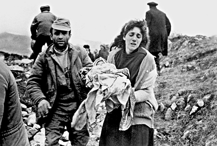 Goltz, Ermenilerin Hocalı’da soğuk kanlılıkla gerçekleştirdiği katliamı dünyaya duyuran ilk Batılı gazetecilerden biriydi.
