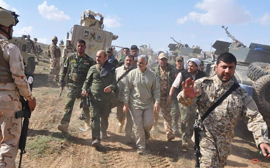 Süleymani, Afganistan'dan, Irak'tan, Lübnan'dan hatta Pakistan'dan Şiî milis güçlerini Suriye'ye gönderdi.
