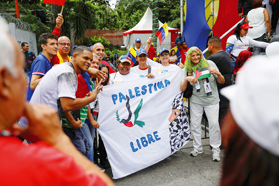 Venezuela'da Filistin'e destek gösterisi.