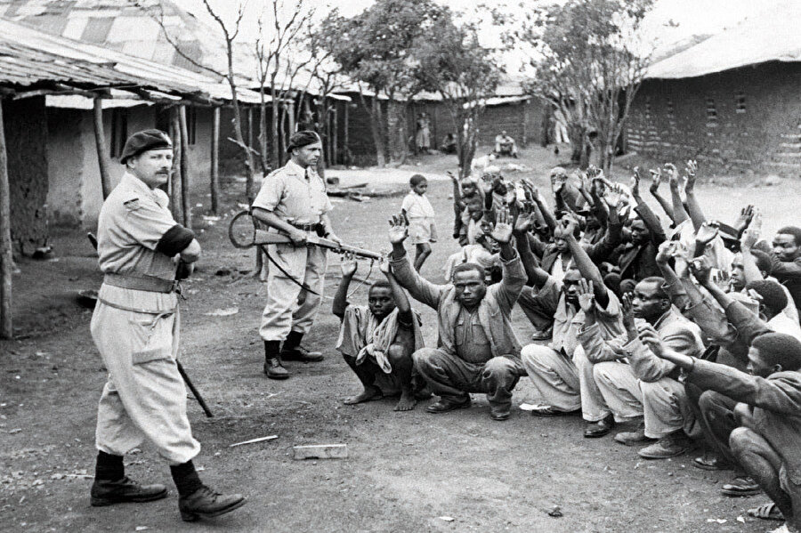 1950’lerdeki Mau-Mau isyanı1950’isyanı.