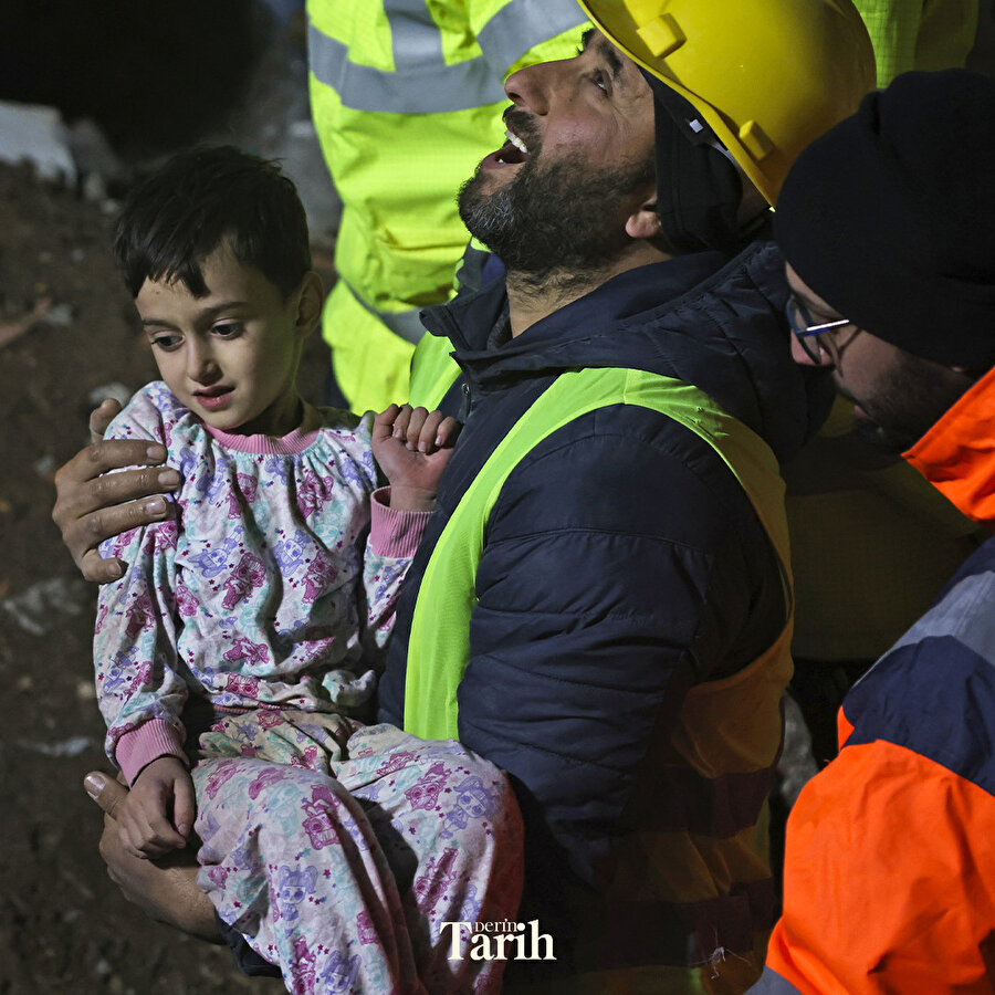 6 Şubat depremlerinden tarihi anlar