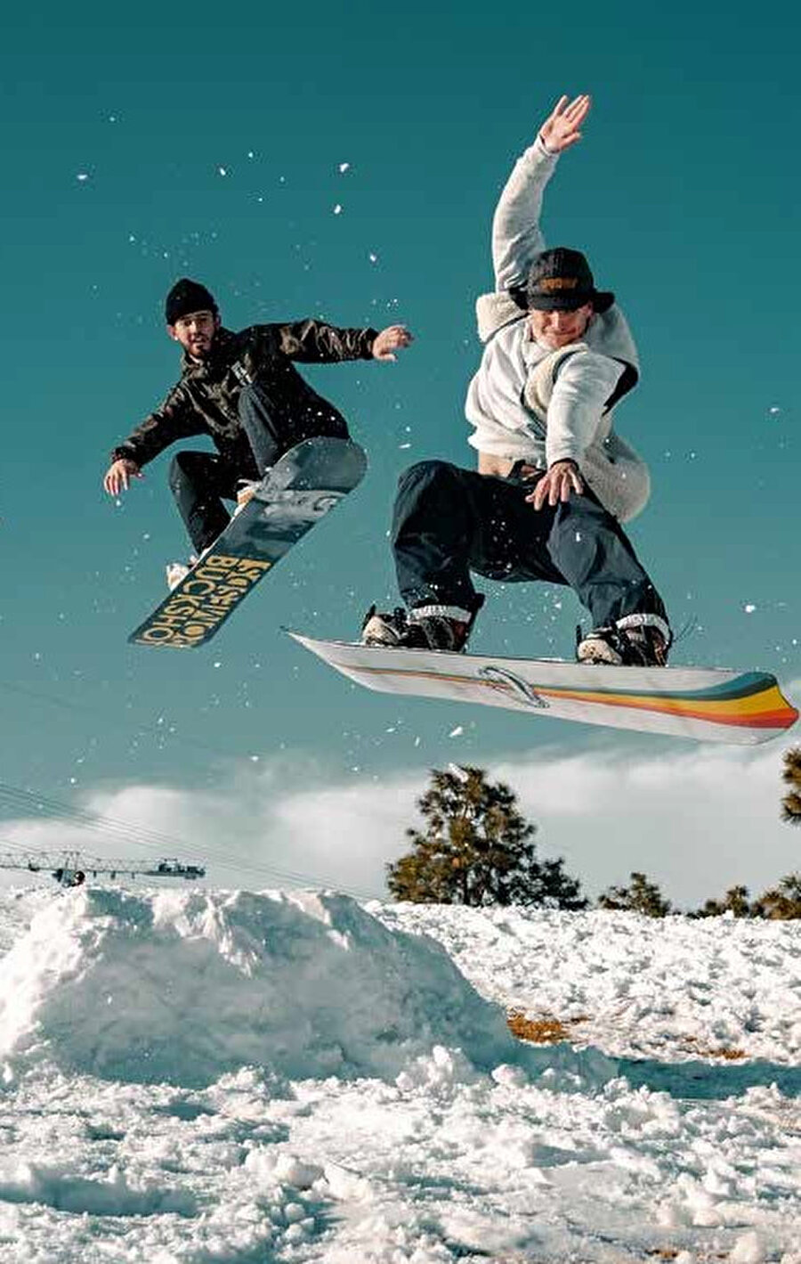 Türkiye’de kayak yapanların neredeyse yarısı snowboard’u tercih ediyor. 