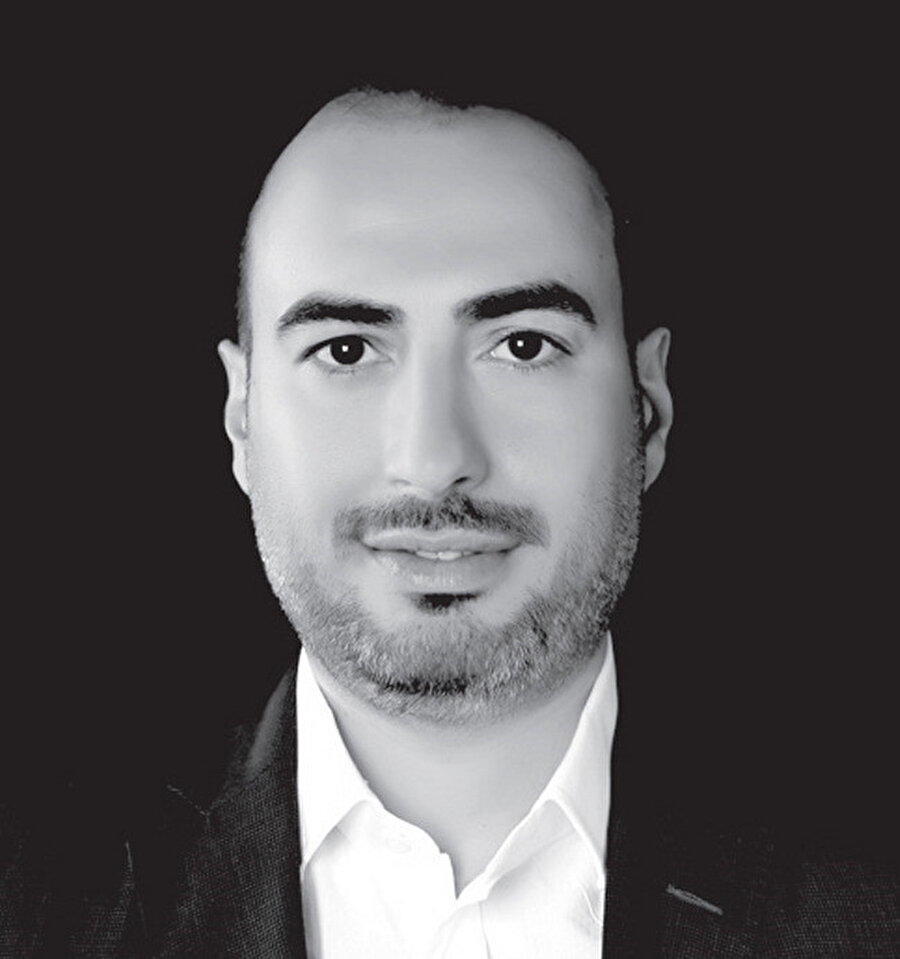 Dr. Mehmet Akif Soysal.