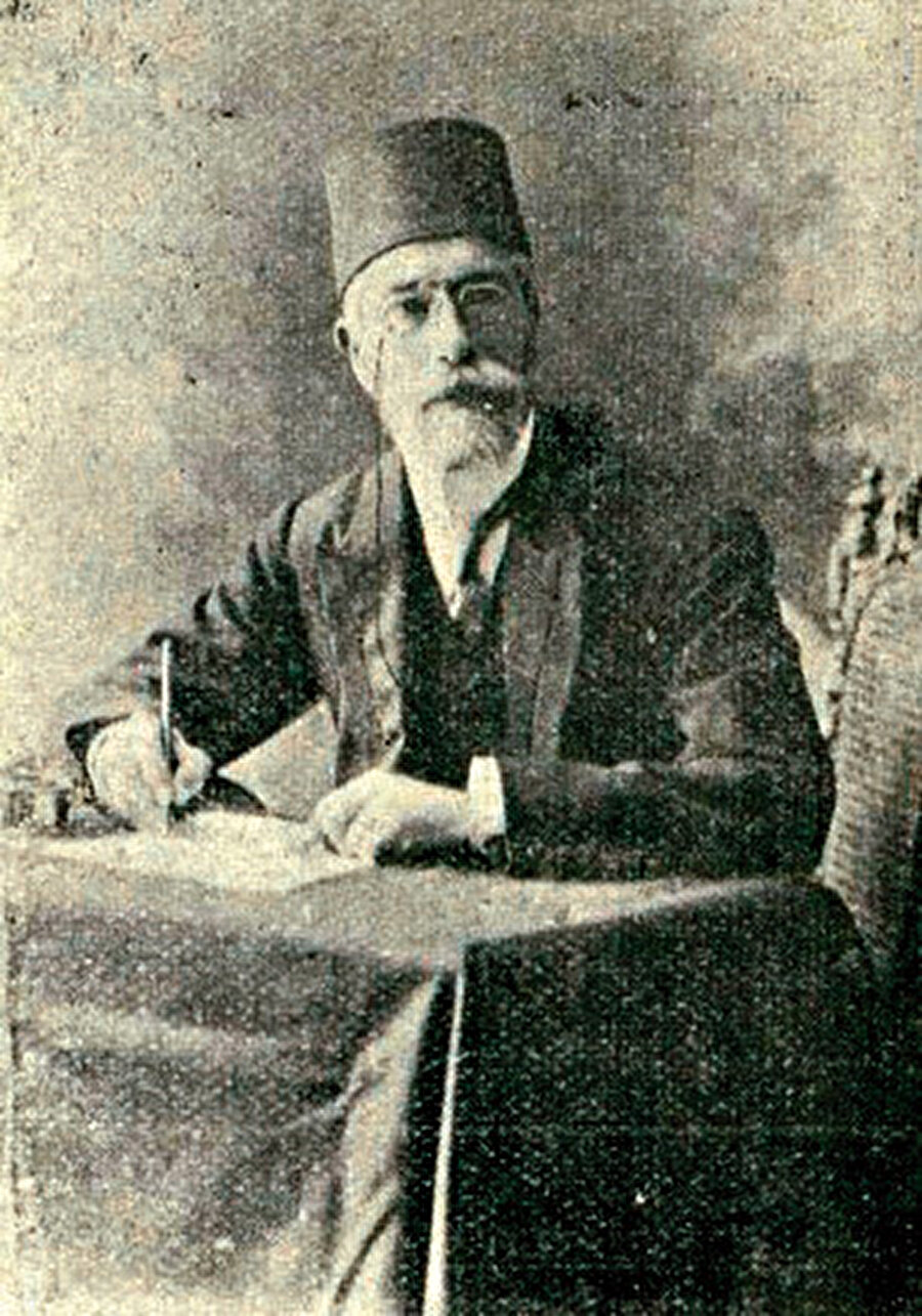 Manyasizade Refik Bey.