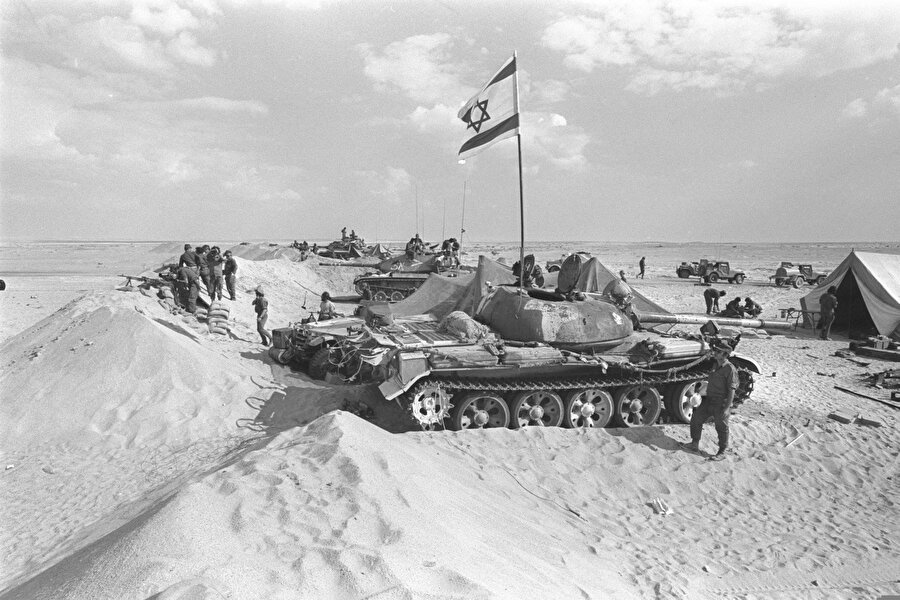Mısır ve Suriye'nin 6 Ekim 1973'te İsrail'e karşı başlattığı Yom Kippur Savaşı, İsrail ile Arap ülkelerinin bugüne kadar karşı karşıya geldiği son muharebe oldu.
