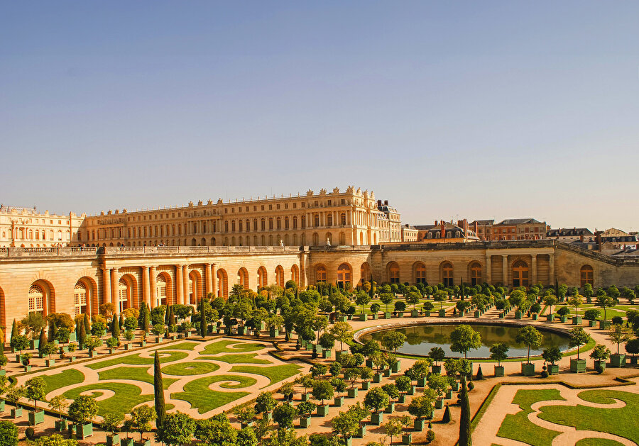  Versailles Sarayı Bahçeleri.