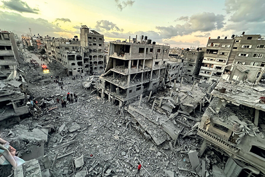 İsrail saldırıları sonucu yıkılan binalar.