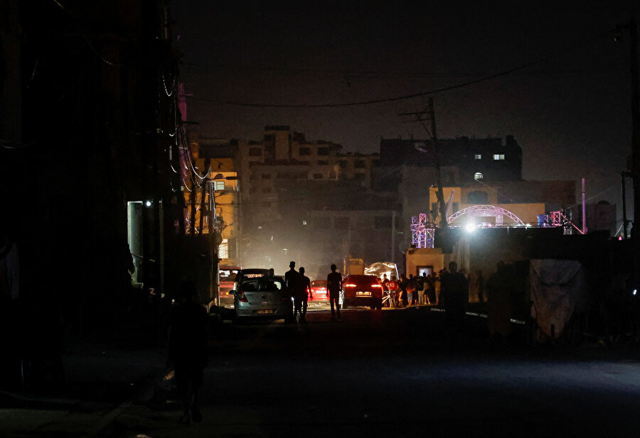 Gazze Şeridi’nde elektrik kesintileri günde 12 saate ulaşabiliyor.