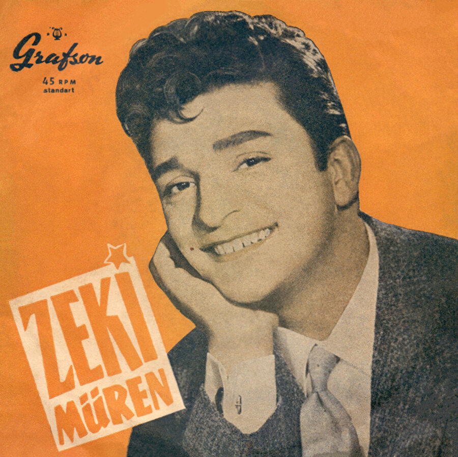 Zeki Müren.