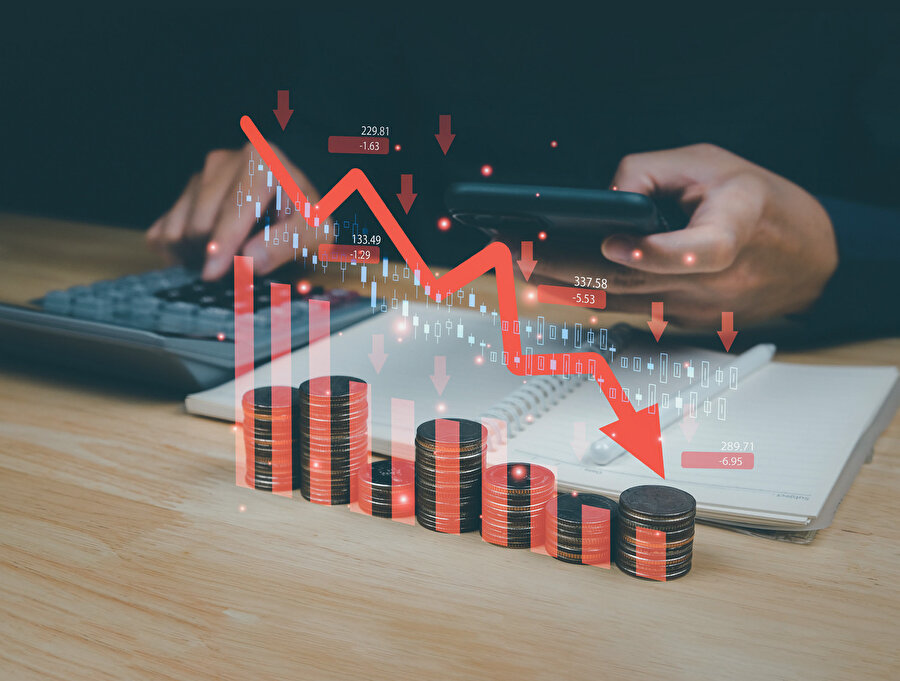 Modern kısmi rezerv bankacılığı sistemi ile hayatımıza giren bankalar aracılığı ile para yaratma hususu hemen hemen bir asırdır tartışılan bir mesele.