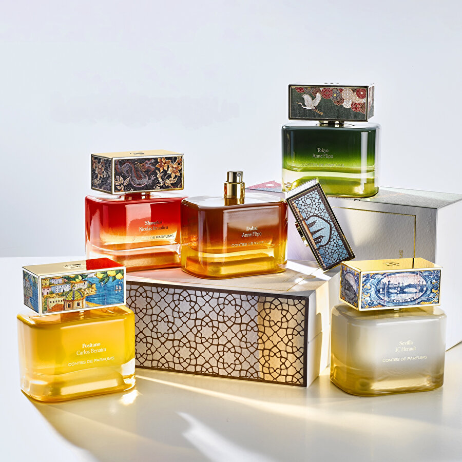 İspanya çıkışlı parfümevi Contes de Parfums şişeleri ve konseptiyle ilgi çekici bir marka.