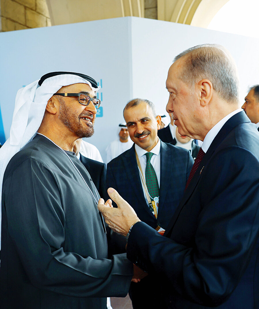 Cumhurbaşkanı Recep Tayyip Erdoğan, Birleşik Arap Emirlikleri Devlet Başkanı Muhammed bin Zayid Al Nahyan ile.