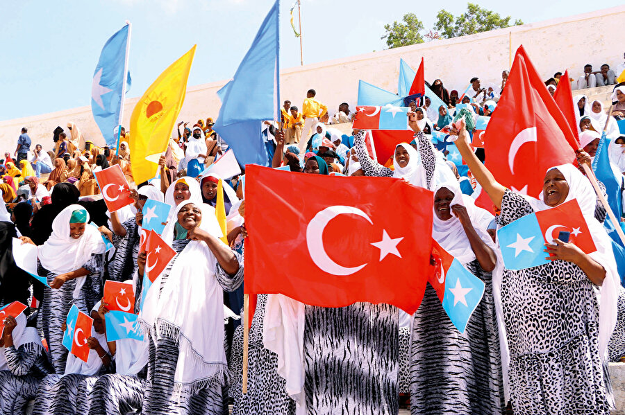 Somali’de Türkiye ile imzalanan anlaşma sonrası kutlama töreni düzenlendi.