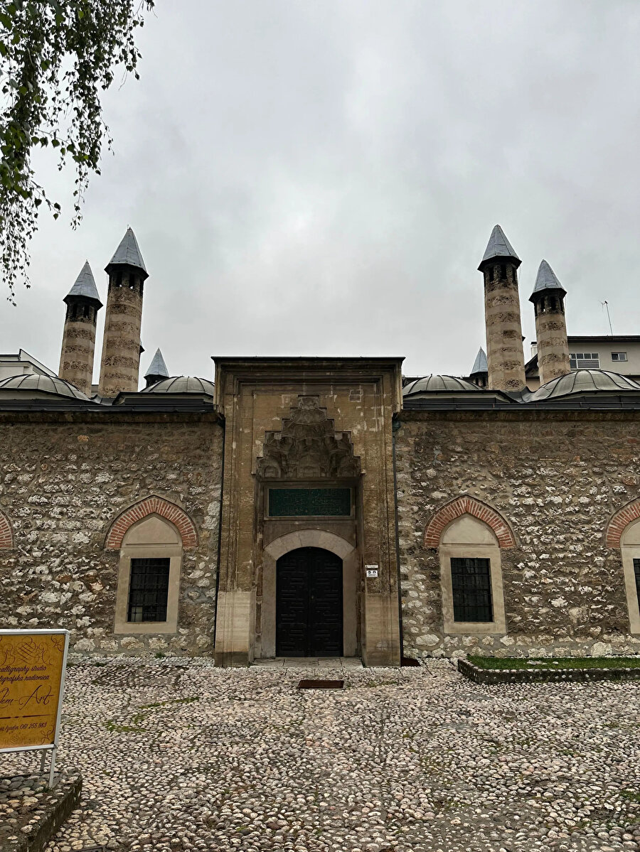 Gazi Hüsrev Bey Külliyesi