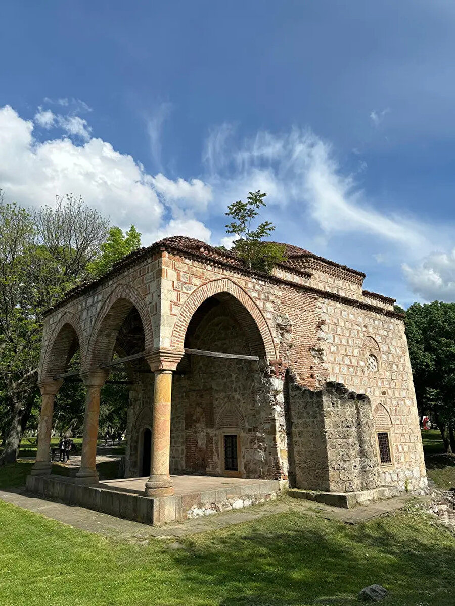 Malkoçoğlu Bâlî Bey Camii