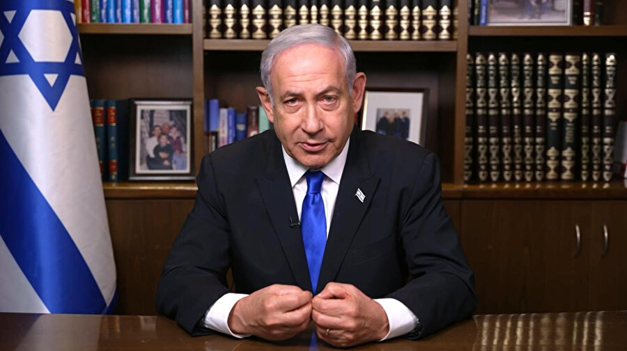 Rehineleri eve getirmek için Hamas’a askerî baskı yapılmasının şart olduğunu öne süren İsrail Başbakanı Benyamin Netanyahu, ateşkes teklifini İsrail’in temel taleplerinden çok uzak olduğunu iddia ederek reddetti.