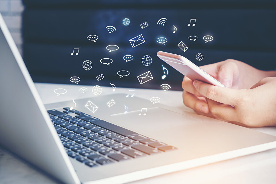 Sanal ortam bağımlılığı Türkçeyi tozlaştırıyor.