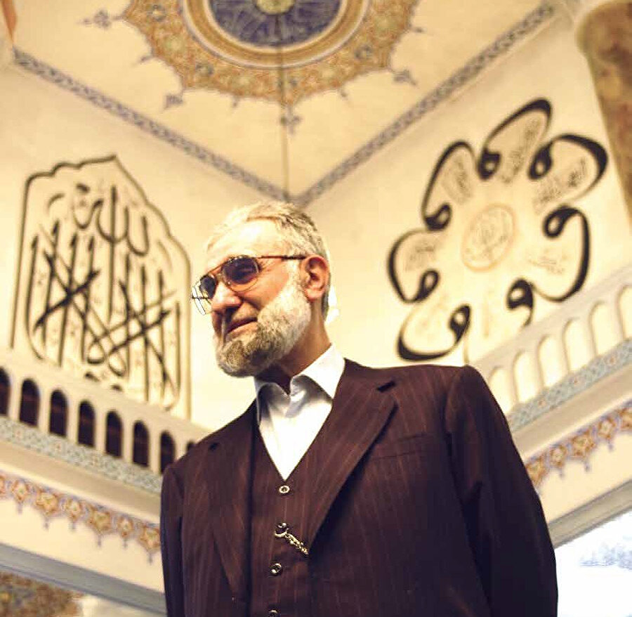 Sevdiğin işi yaparken bayramı yaşa.