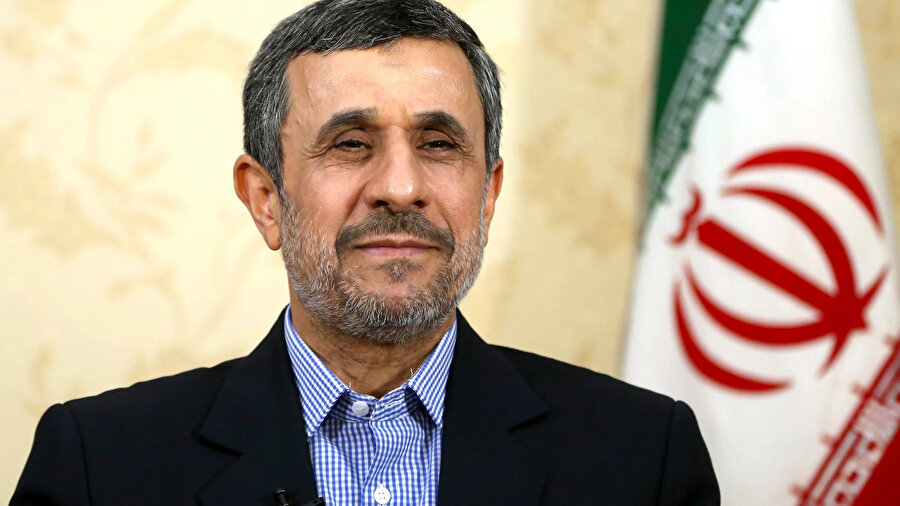 Mahmud Ahmedinejad.