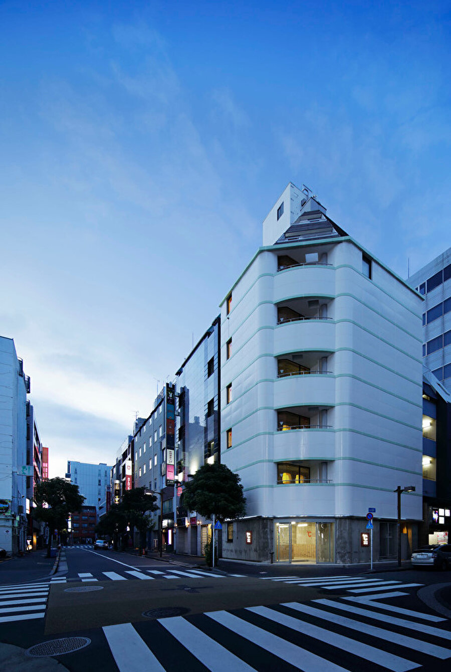 Dinlenme olanağı sunan kapsül otelleriyle tanınan ºC zinciri, Gotanda bölgesinde ikinci otelinin açılışını yapıyor.