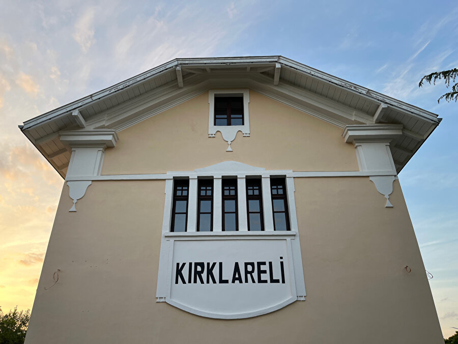 Kırklareli İstasyon Binası. Fotoğraf: Uluç Algan 